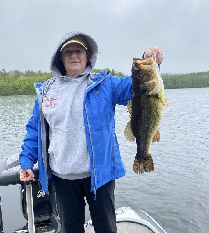 DB8FB8BD-9174-4D8D-ACF5-03083EF229A1