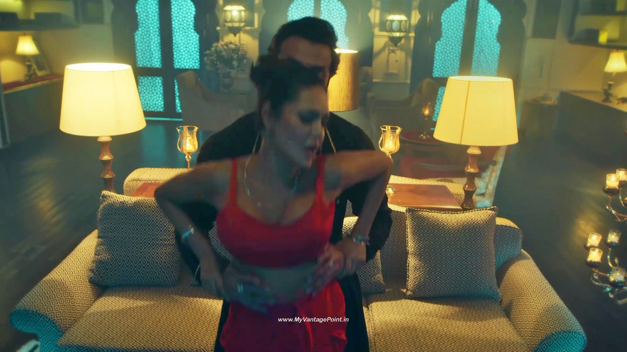 96Esha Gupta Hot in Aashram Web Series