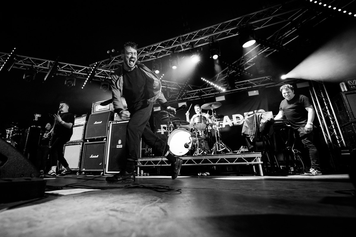 palmreader-2000trees-2024fri-carlamundy-0479