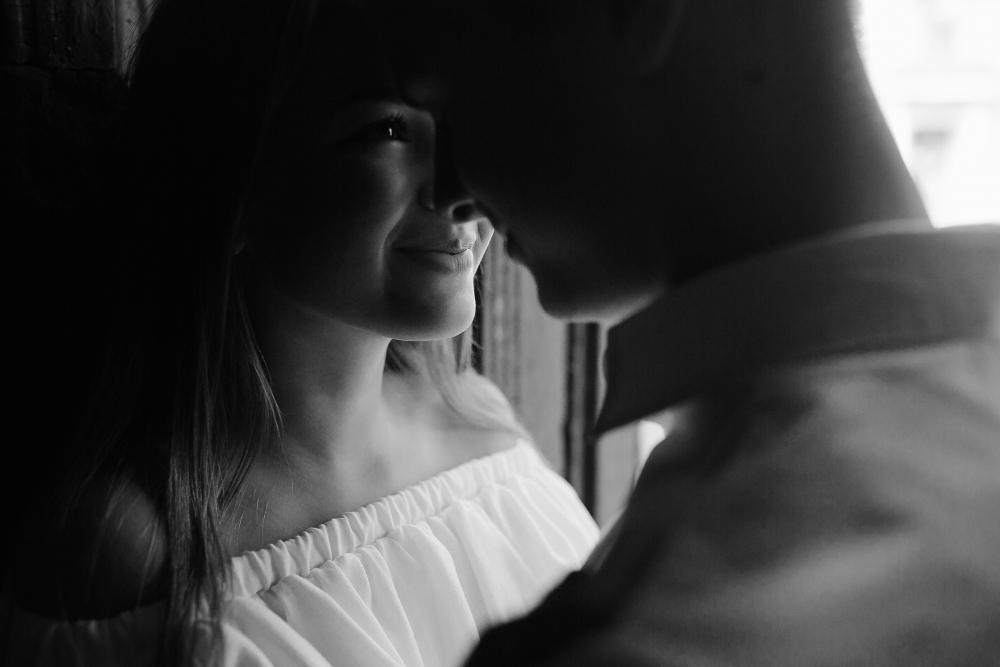 Love Has a Selective Memory
