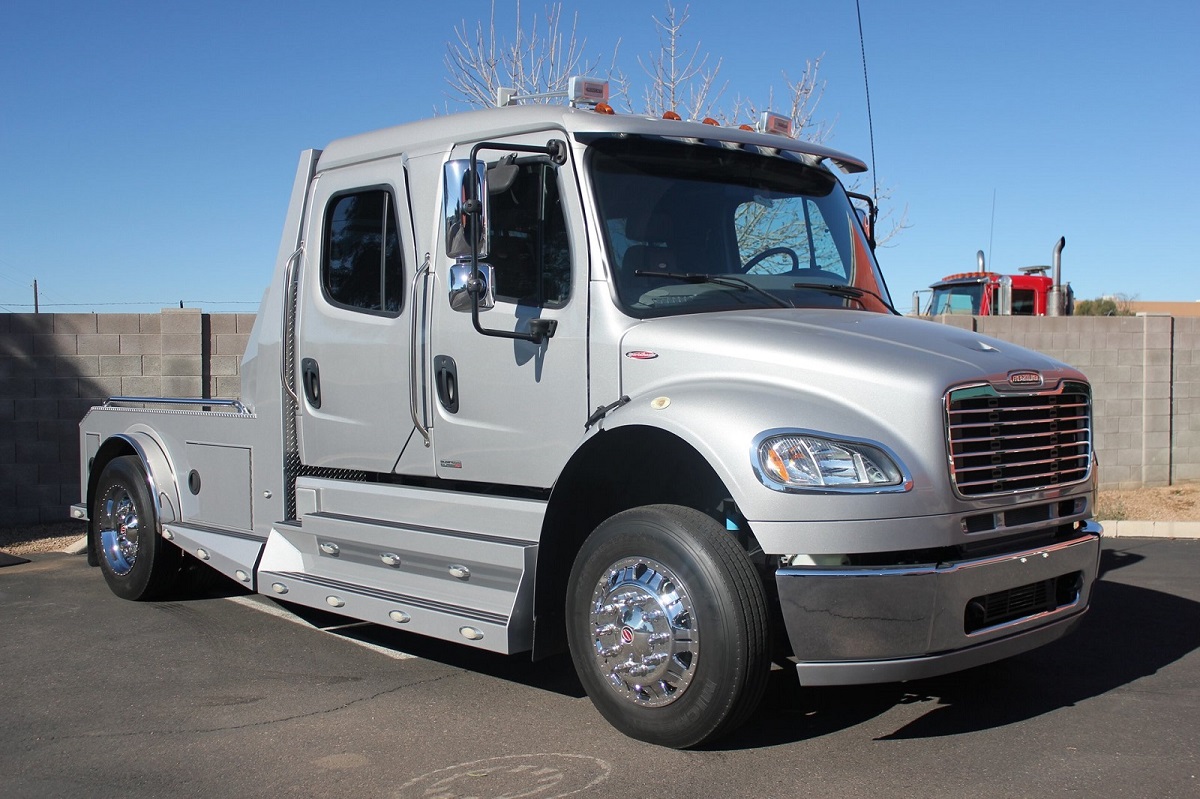 2011-freightliner-m2-sport-chassis (9)