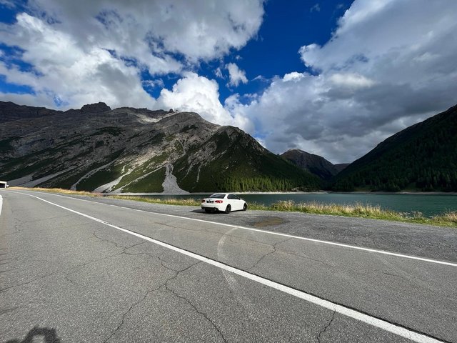 B3596608-BBF4-4DE6-AA04-0F06ABC39742