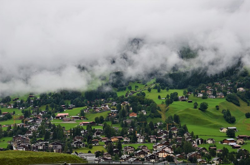 Suiza y sus pueblos-2019 - Blogs de Suiza - GUARDA-7-9-2019 (4)