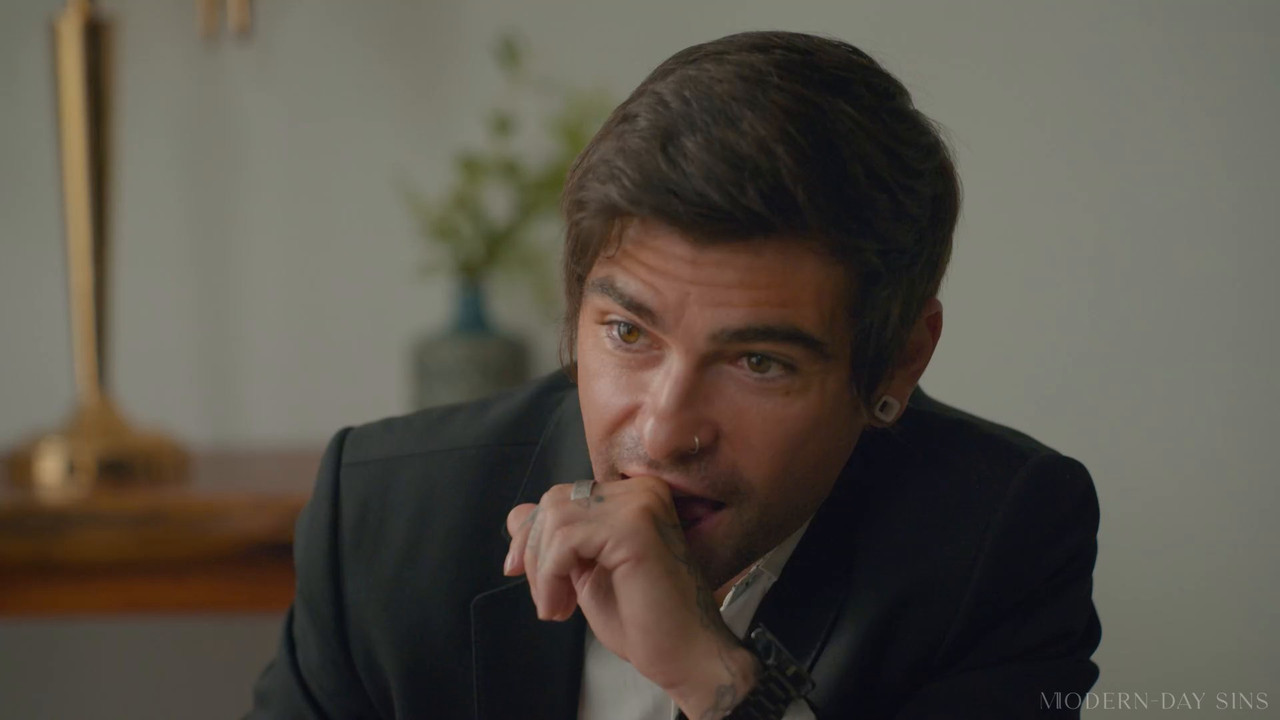 Gizelle Blanco - Wedding Day Display - MODERNDAYSINS.mp4.0013