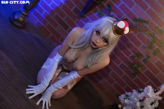 full_booette_45_B5993E3083