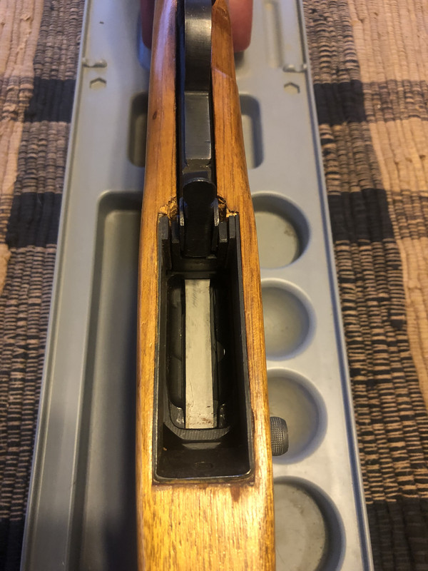 6ADFD811-BF63-4FE1-880A-3CEEF3DFFE0E