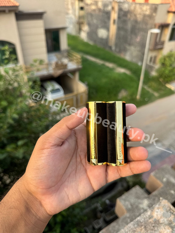 Givenchy Le Rouge Luminous Matte Lipstick – 3.4 g - image 3