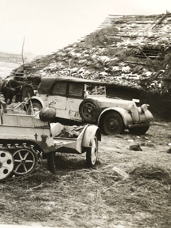 Altes Foto-Kettenkrad-Fahrzeug-Ausrüstung-3