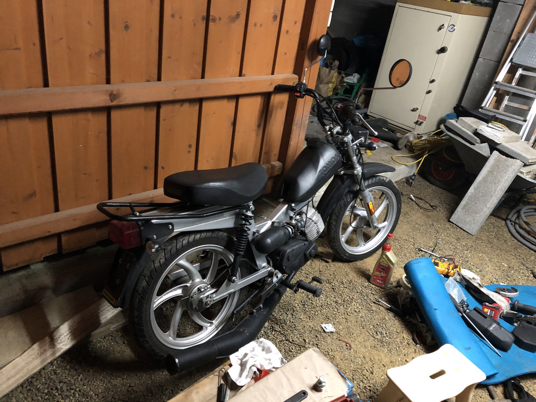 7C428680-2540-47C0-B886-EF34F48FBF59