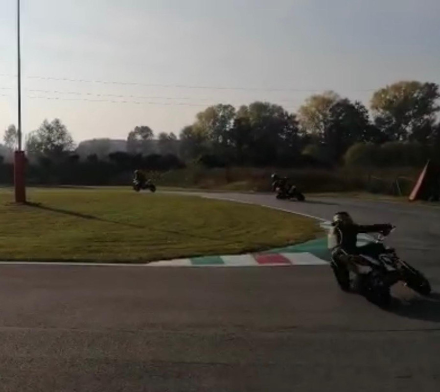 EBE3EBB9-51C3-4D13-A120-67B84DF3DBC2