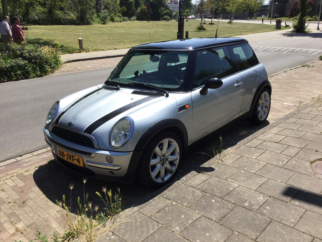 58086349-CA73-40F7-999C-9D3C2BAE8A06