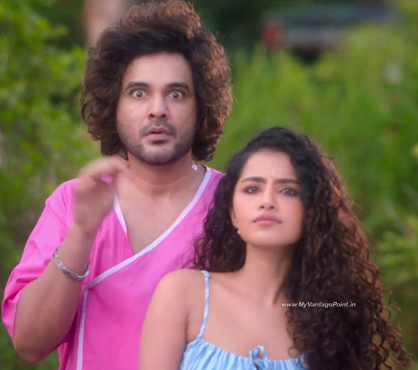 funny-scene-of-anupama-parameswaran-in-tillu-square-2024