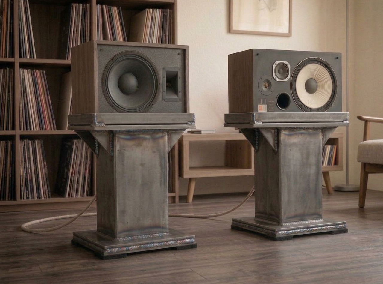 [Image: new-audio-rack.png]