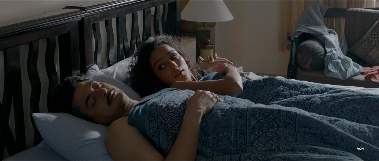 Ghawre Bairey Aaj.2019.1080p.mkv_snapshot_08.03_[2021.08.01_11.15.05]