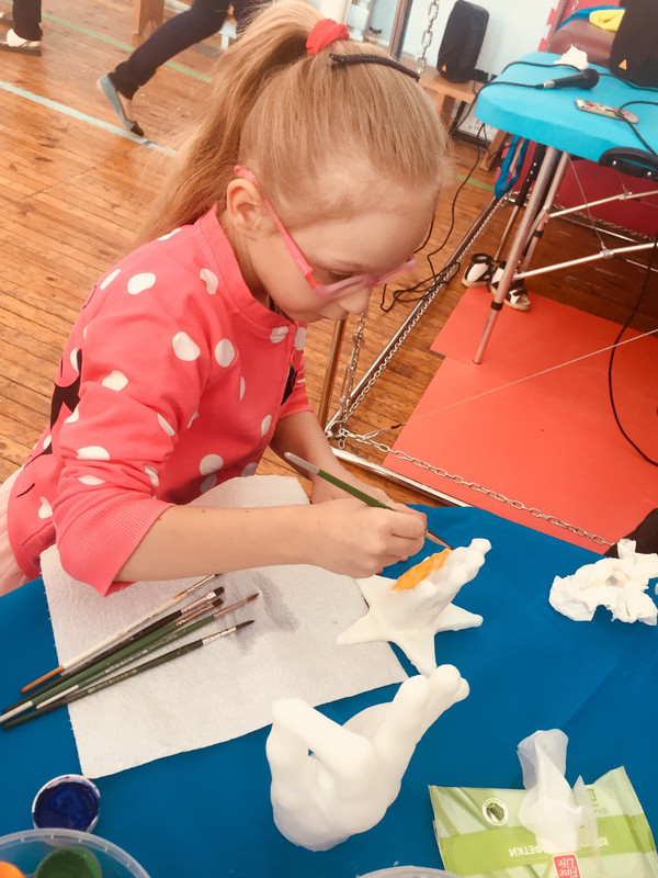 E4C722EA-90E2-44C1-89D5-8CA3FF584673