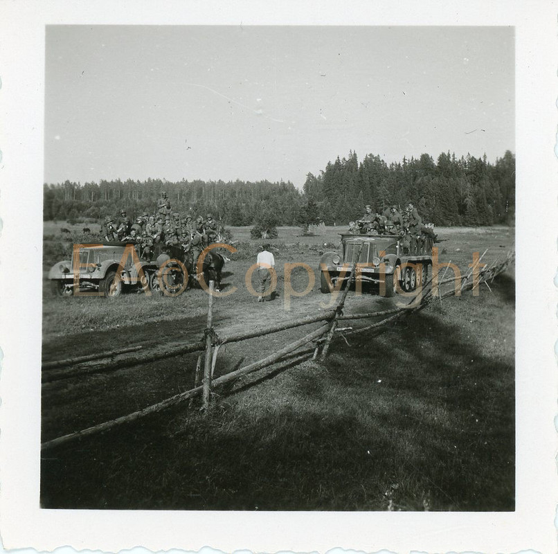 Kämpfe Halbkette Fahrzeug Sd.Kfz. Foto