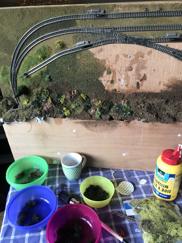 6DE58F54-0BD0-4E46-9B4D-F731D35F9A54