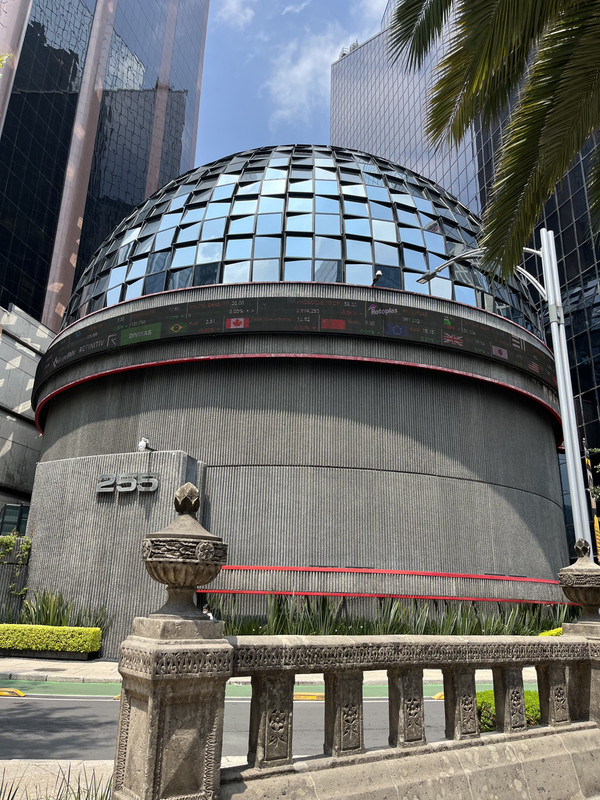 [D95-B2-EF9-6674-476-B-8-FBE-4470-C8-CA129-A]