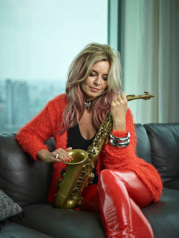 ZIN_Candy_Dulfer_44730DEFWEB
