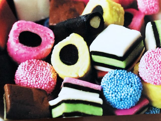 BAFA0CDF-A6C1-4E79-A077-0B19ED80A953