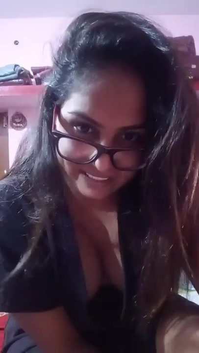 [Image: Meher-hot-live-102.jpg]