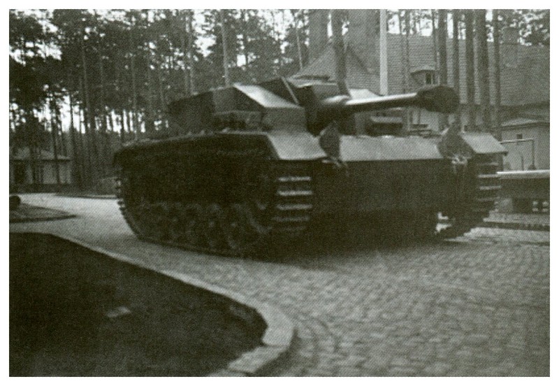 Versuchsfahrzeug Sturmgeschütz 7,5cm Kanone L-40