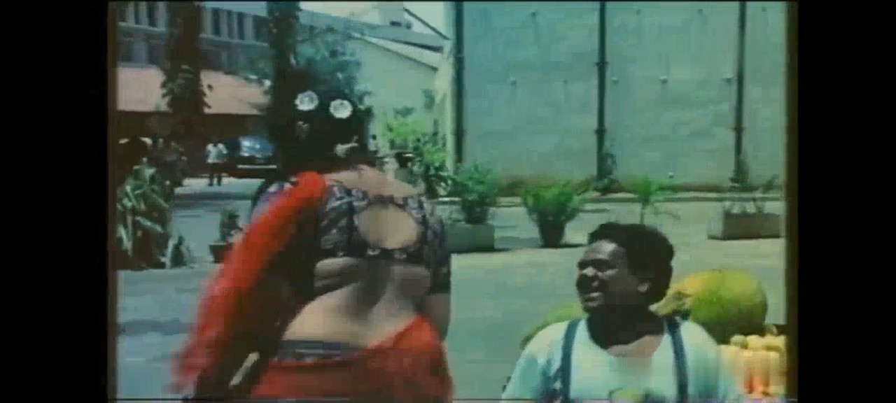 Screenshot_20210128-230019_Video Player