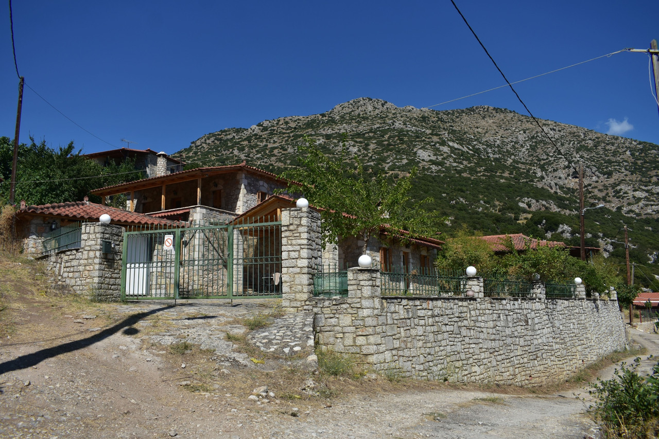 Καρυά (17)