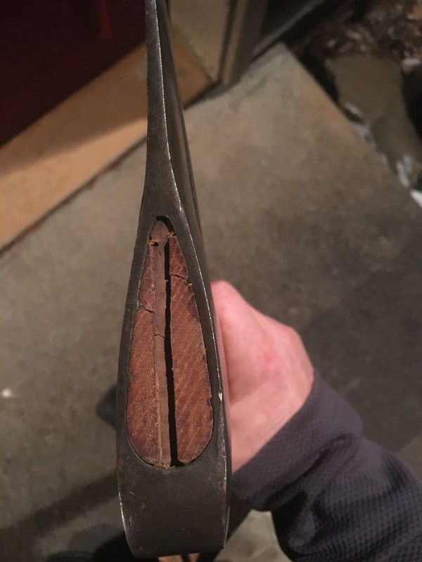 8D2A7A86-6488-42EF-9202-DB9E022C53B7