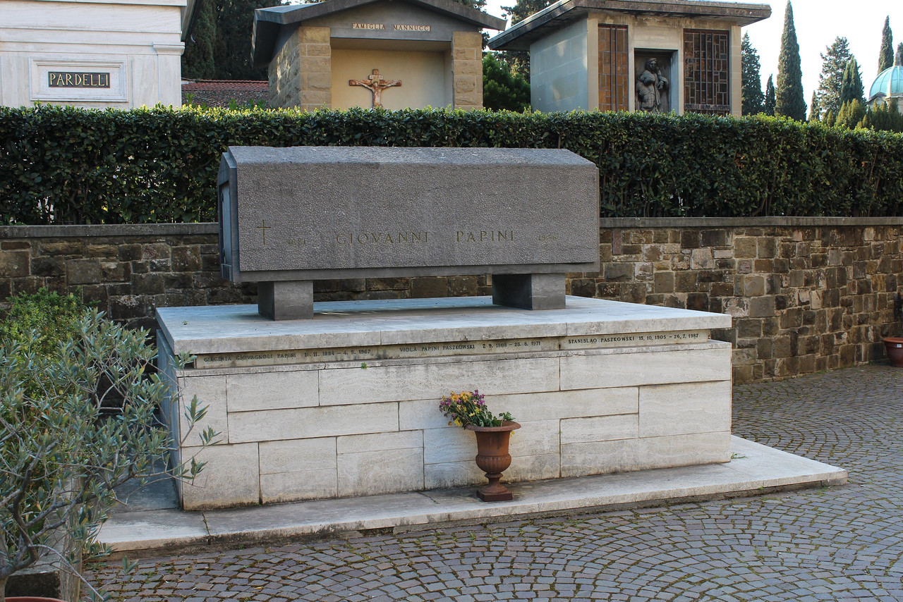 Giovanni-Papini-s-grave-in-Cimitero-delle-Porte-Sante-(Florence)
