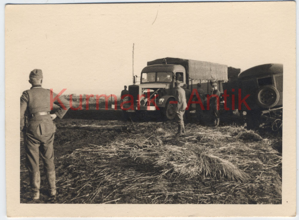 Foto Wehrmacht OKH Fernlast Thermo Kol. 886 LKW Büssing Koffer A