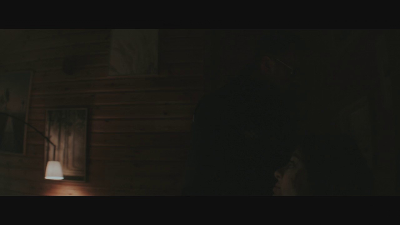 Piglet-2025-WEBRip-English-720p-x264-AVC-AAC-2-0-mp4-0004