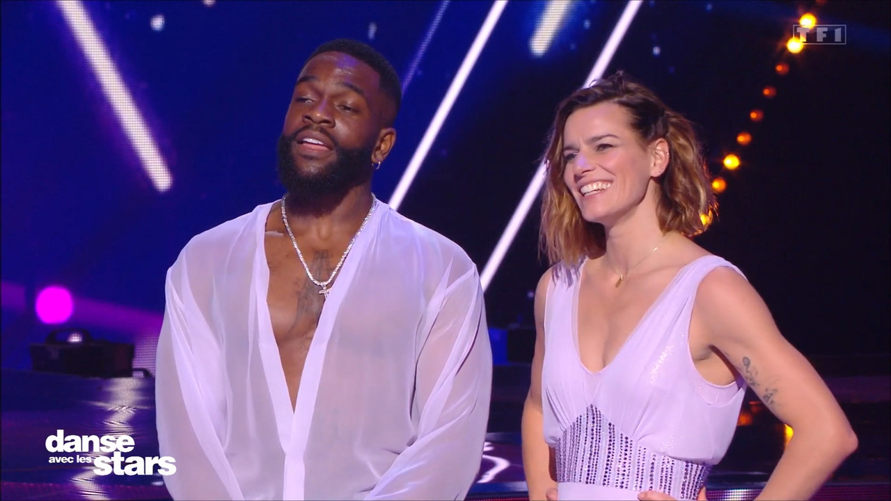 2021-11-12_21_05_TF1_Danse-avec-les-stars.mp4_snapshot_01.40.09.936