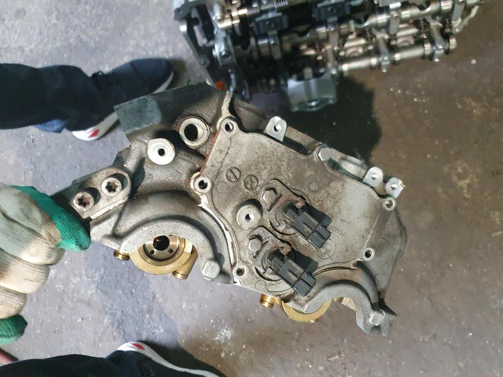 Блок регулировки фаз ГРМ VANOS