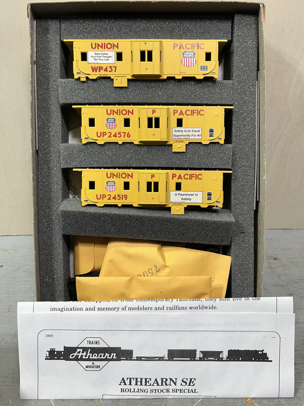 IMG-1082UPCaboose3Pk.jpg