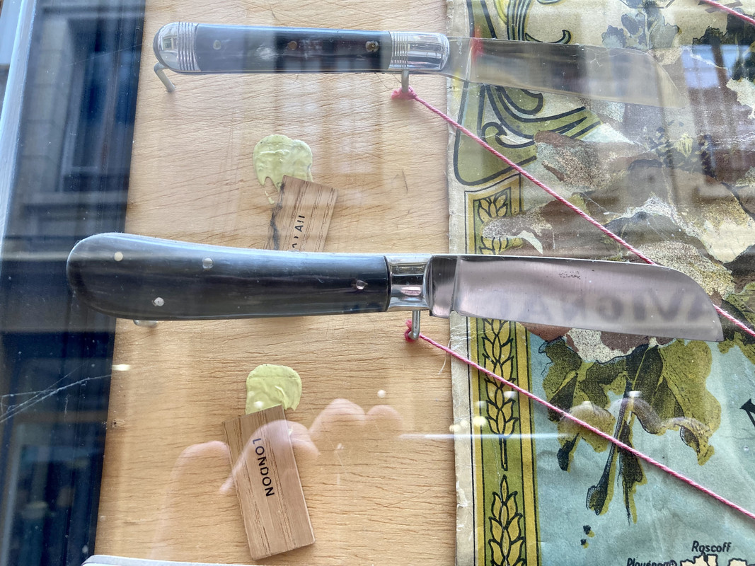 2A2CF871-D9DE-46F7-B24D-A9716CD30D3F