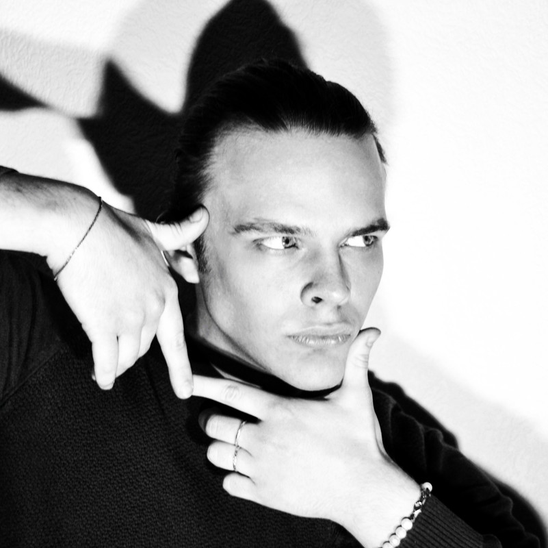 2682C25C-8AE2-49E8-9822-4D07B2B6D4E7