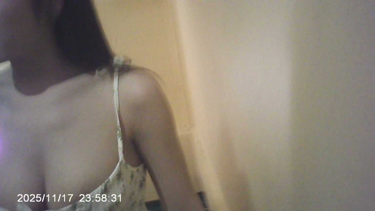 屏幕截图 2025 12 03 224040