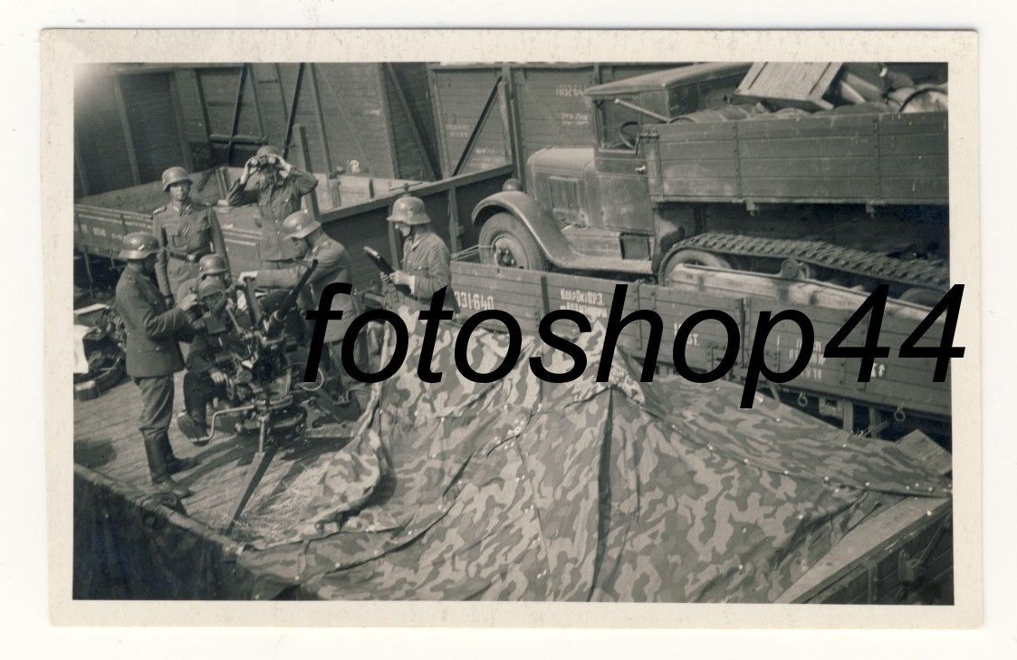 französische Beute Halbkette Somua auf Eisenbahn