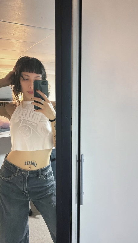 skinny