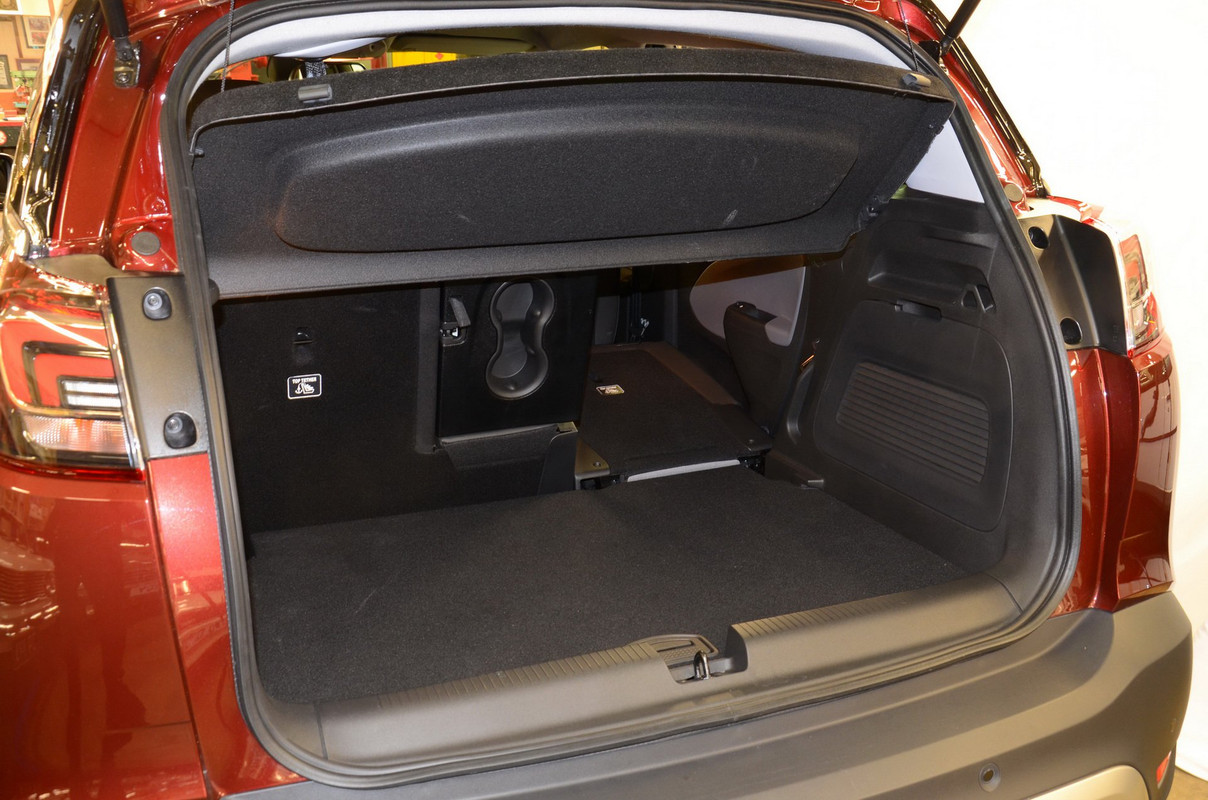 Vauxhall Crossland X Ultimate (18)