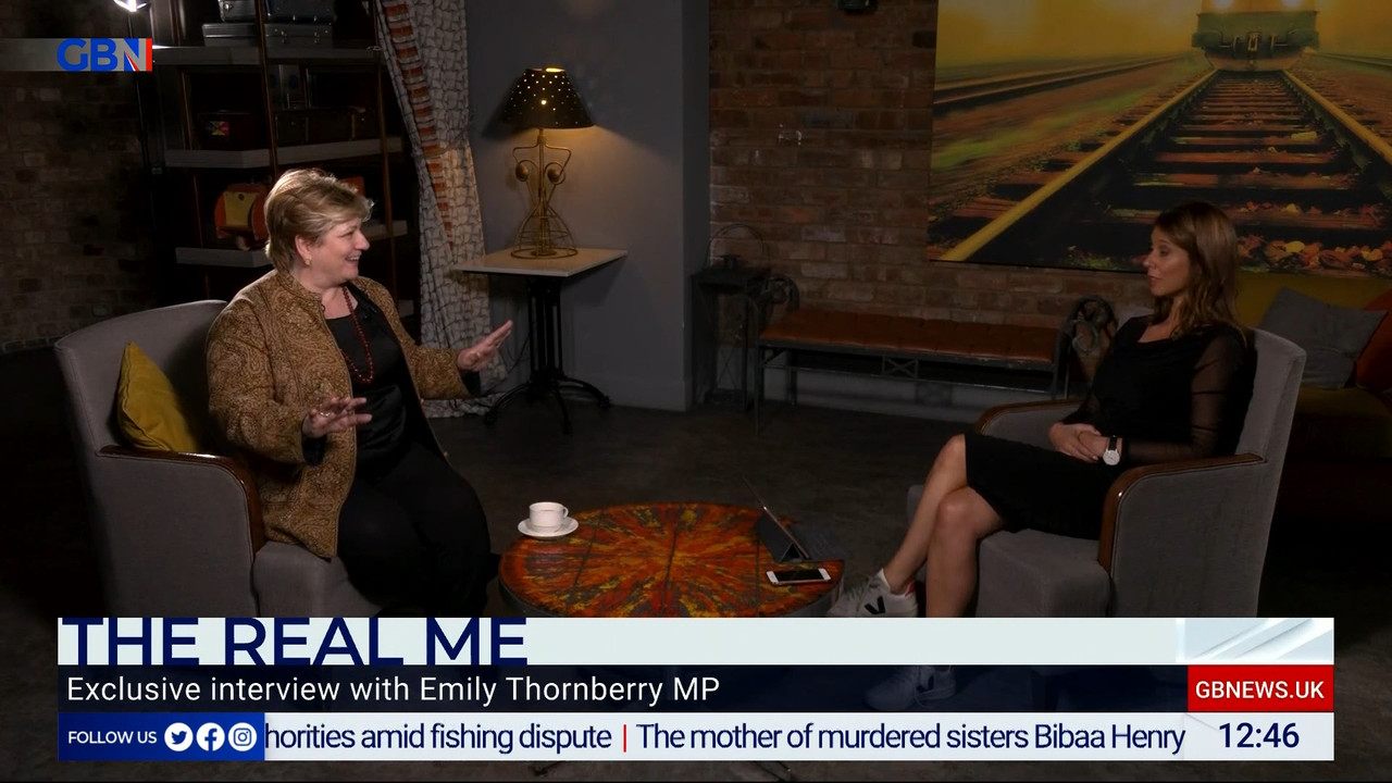 11.02 - 12.00.00 - The Briefing With Gloria De Piero. Your must-watch....ts_snapshot_48.00.342