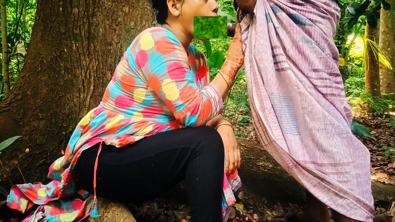 Fuckd and Sexy Talk in the Jungle with the Neighbor.mp4_snapshot_04.44.000