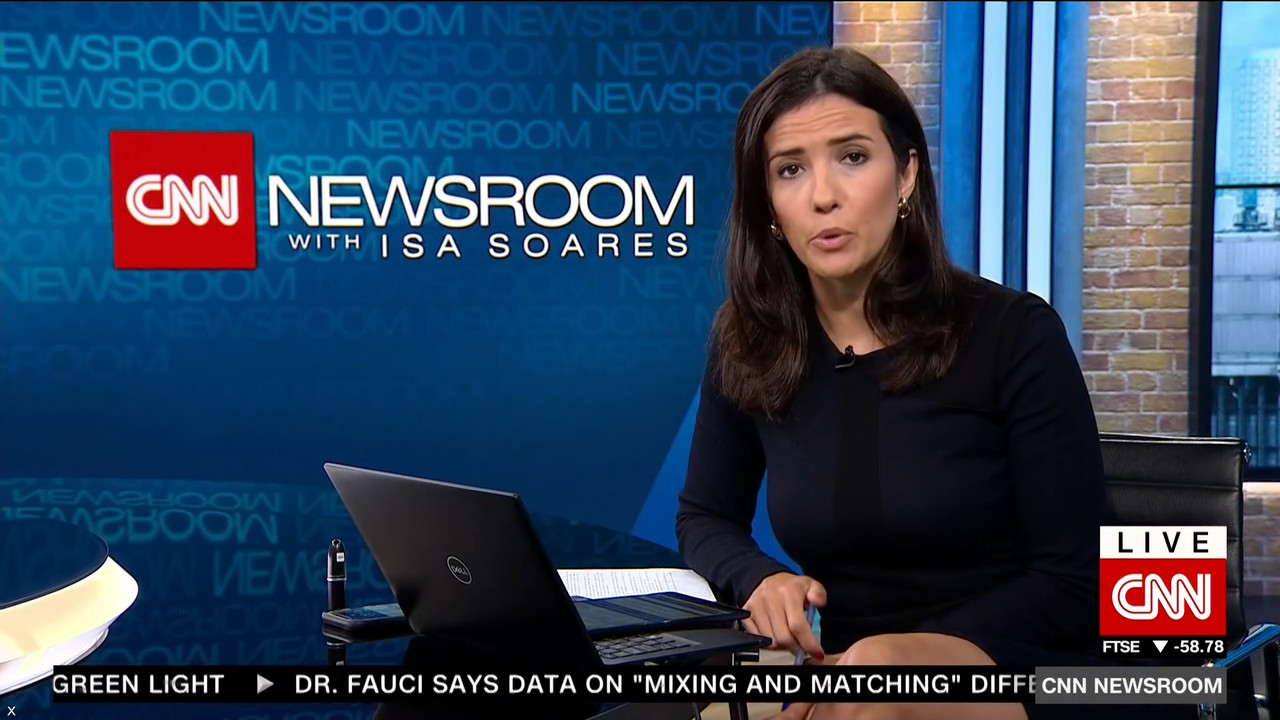 10.01 - 09.00.00 - CNN Newsroom with Isa Soares. Live from London, Is....ts_snapshot_00.52.16.348