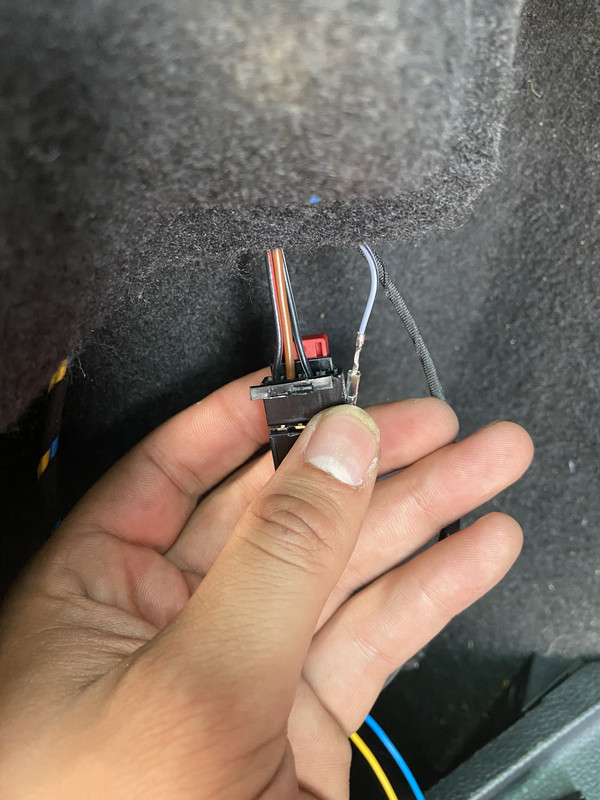 370FF888-219F-4B97-9827-5E4D1BDC33A2