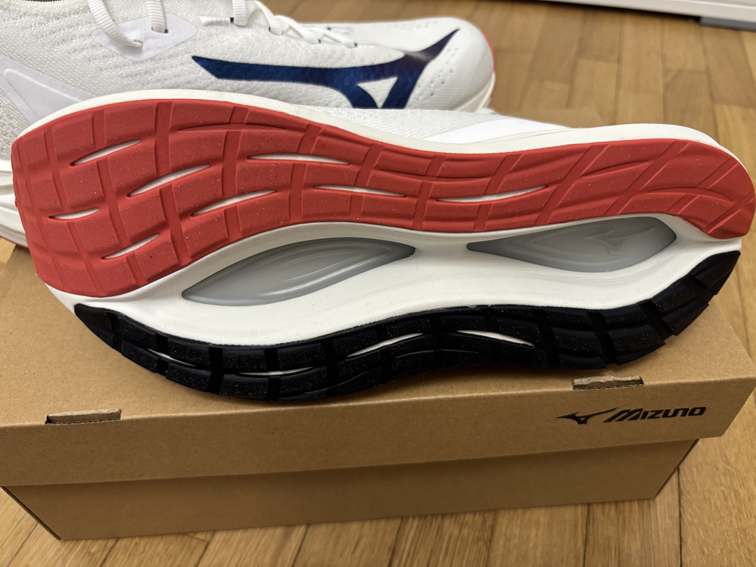 CB8D8D20-3A77-4E81-A690-720BC079E29A