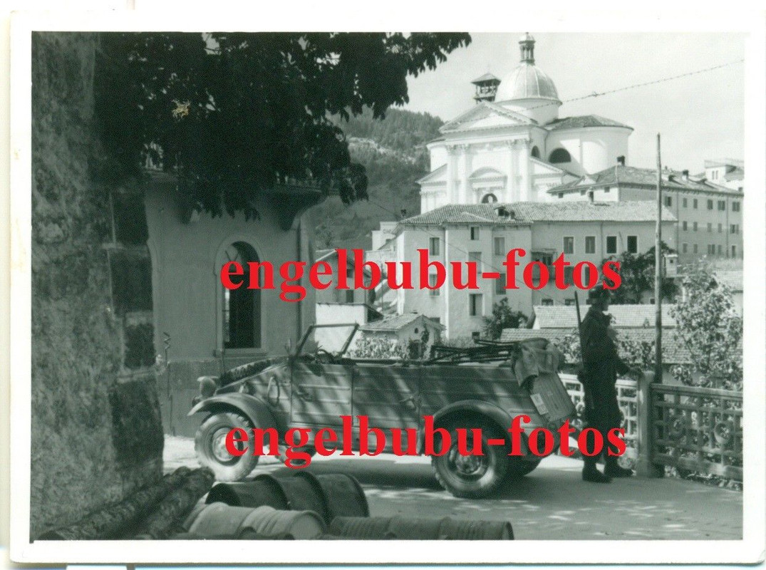FOTO - ENEGO (Venetien, ITALIEN) ´43 - GEBIRGSJÄGER - KÜBELWAGEN