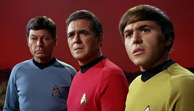 PRETTY-MAIDS-IN-A-ROW-JAMES-DOOHAN-4-FOTOR.jpg