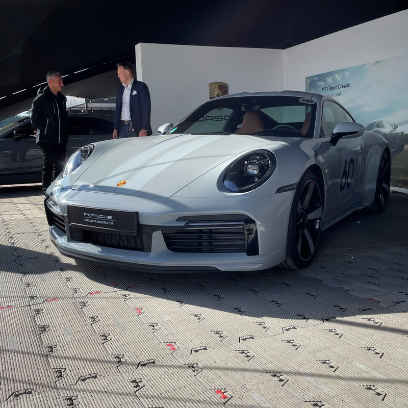 EA0771C6-ECA2-4157-8090-CAA375F66F12