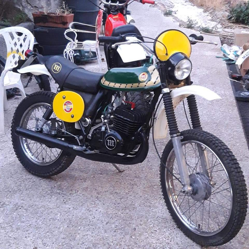 Bultaco Sherpa de color verd FB-IMG-1567538643735